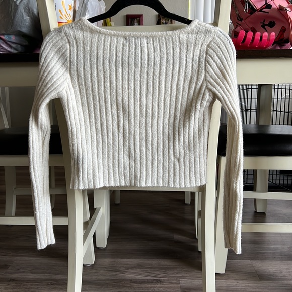 Long sleeved sweater with zipper - Picture 4 of 4